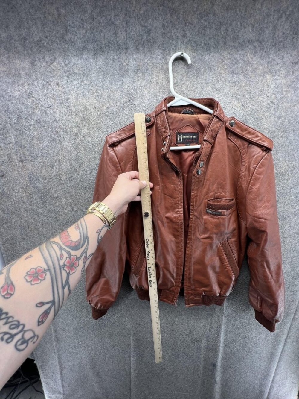 Vintage Members Only Jacket Mens 36 Brown Leather Bomber Epaulet Korea Retro 80s - Picture 3 of 9